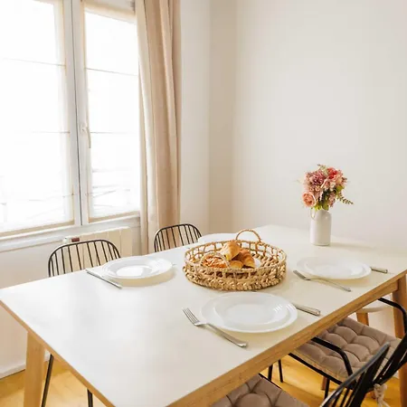 Apartment Magnificent 1br-4p-musee Du Louvre Paris