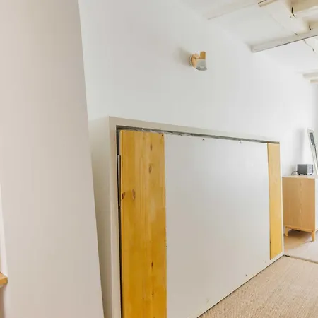 Magnificent 1br-4p-musee Du Louvre Apartment *