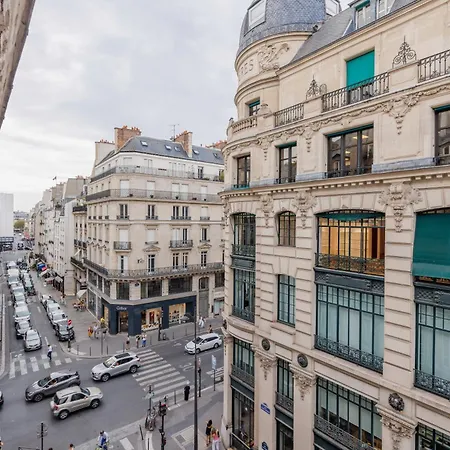 Magnificent 1br-4p-musee Du Louvre Apartment